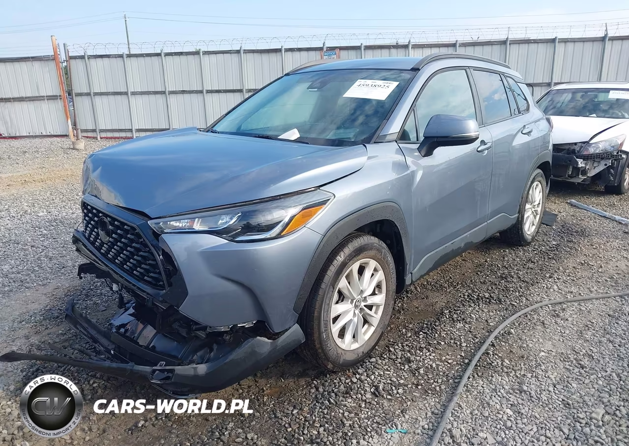 2022 Toyota Corolla Cross Le VIN:7MUCAAAG2NV023446 - 2