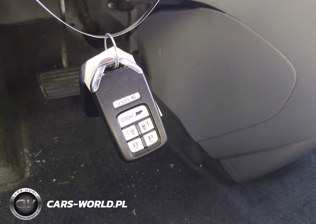 2015 Honda Odyssey Ex-L VIN:5FNRL5H68FB092912 - 11