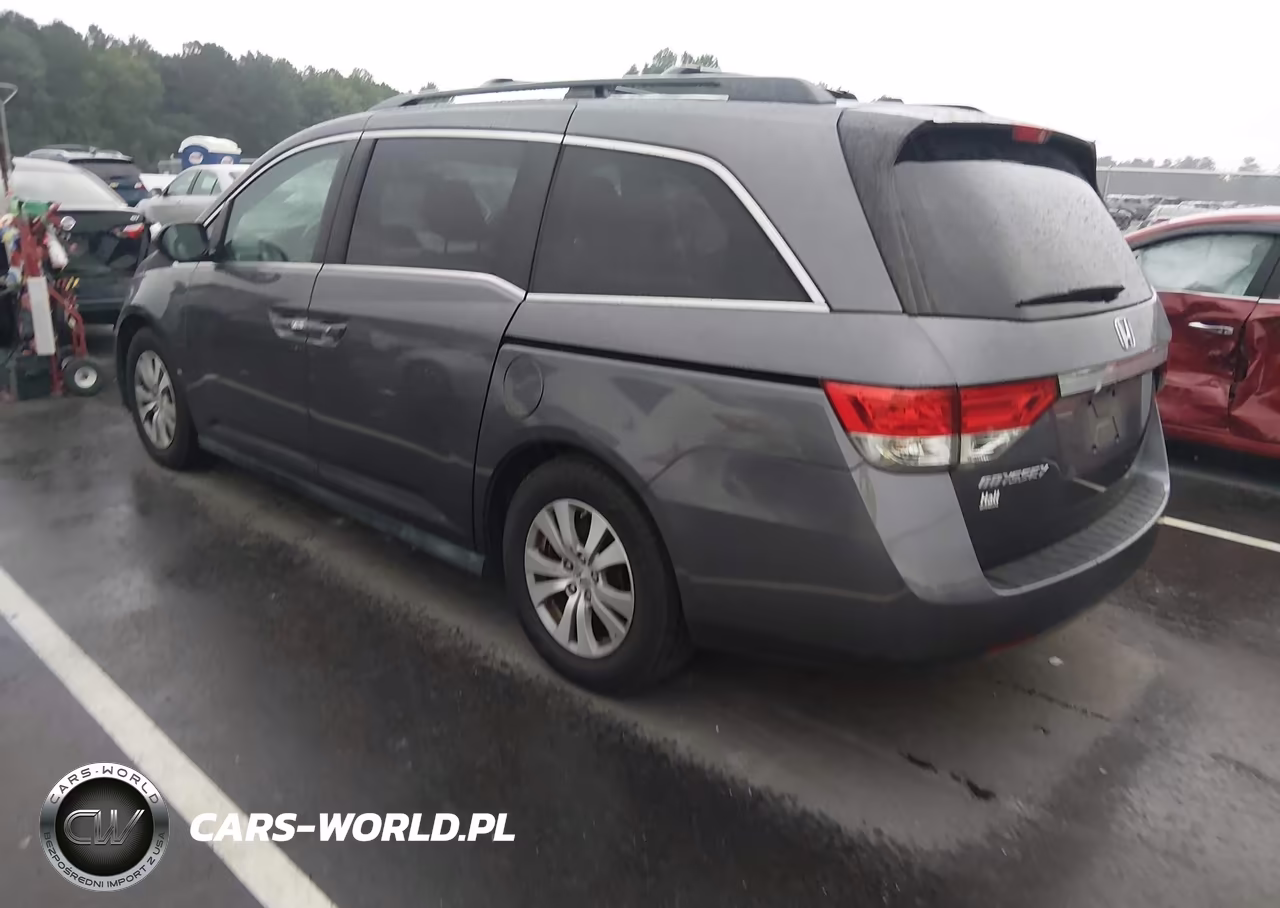 2015 Honda Odyssey Ex-L VIN:5FNRL5H68FB092912 - 3