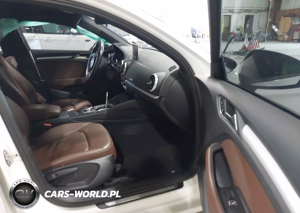 2018 Audi A3 2.0T Premium-2.0T Tech Premium VIN:WAUB8GFF8J1041118 - 5