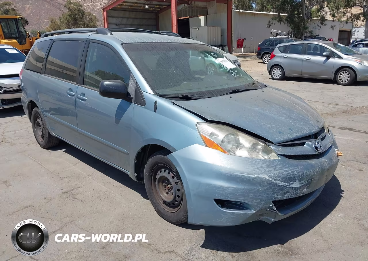 2008 Toyota Sienna Le – zdjęcie 1 z 13