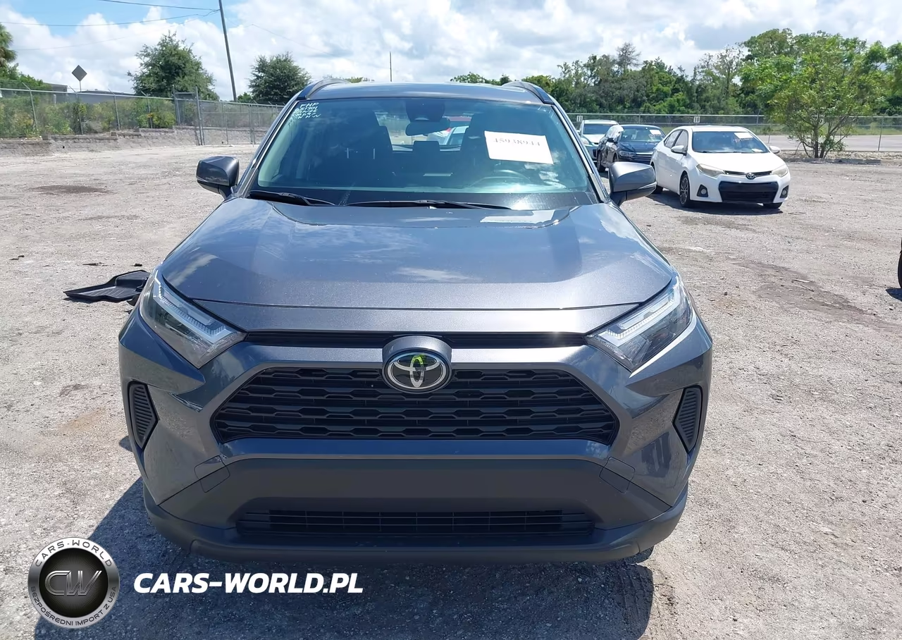 2025 Toyota Rav4 Hybrid Le VIN:JTMMWRFVXSD339304 - 11