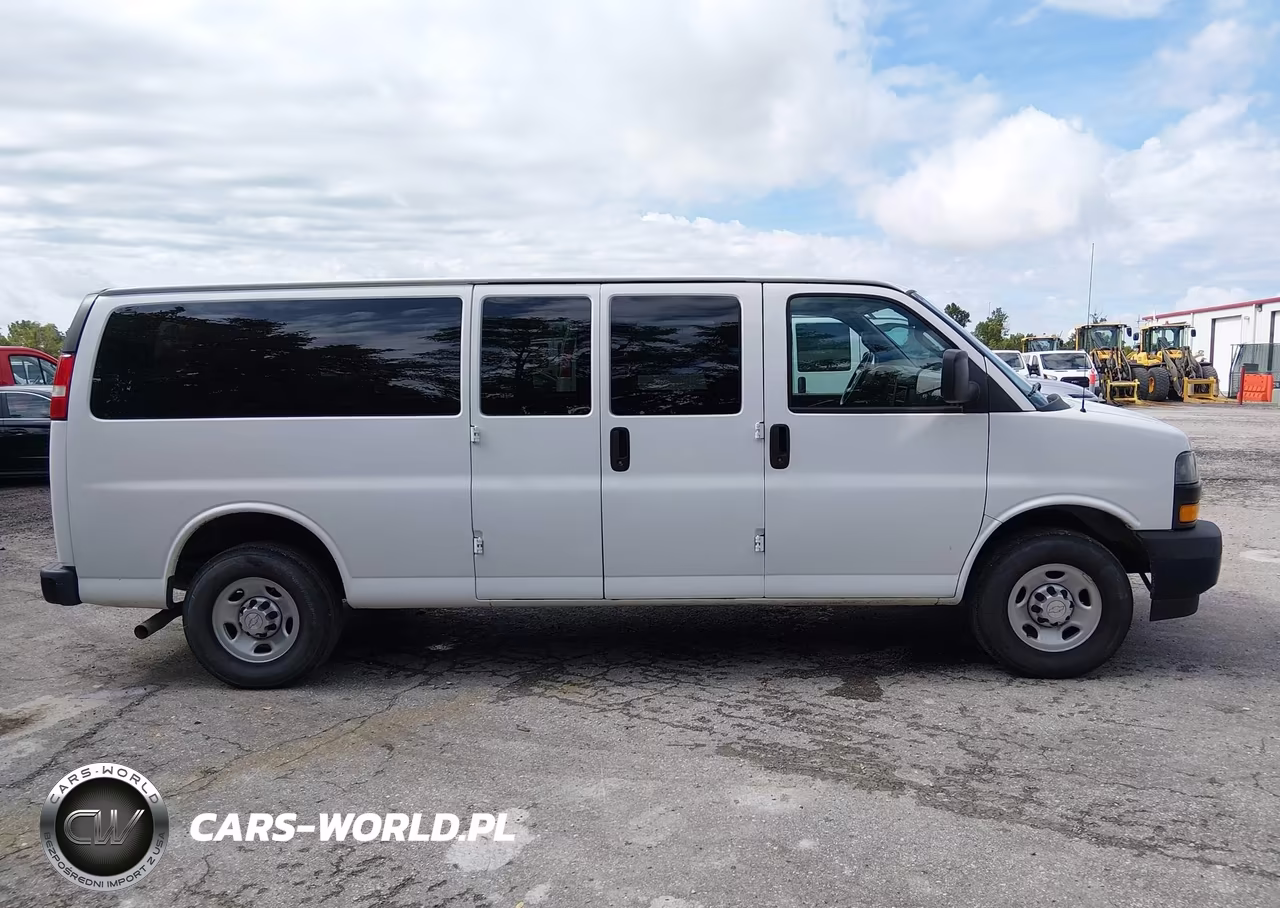 2019 Chevrolet Express 3500 Ls VIN:1GAZGNFG5K1335295 - 18