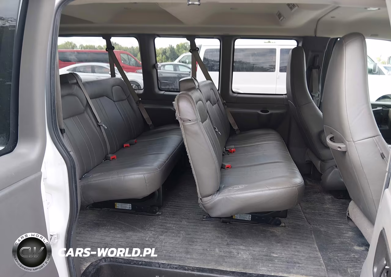 2019 Chevrolet Express 3500 Ls VIN:1GAZGNFG5K1335295 - 8