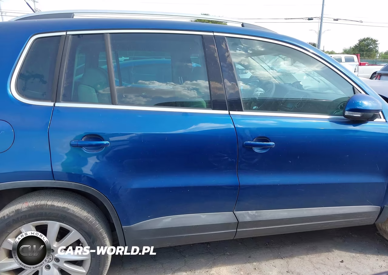 2010 Volkswagen Tiguan Se VIN:WVGAV7AX8AW502789 - 14