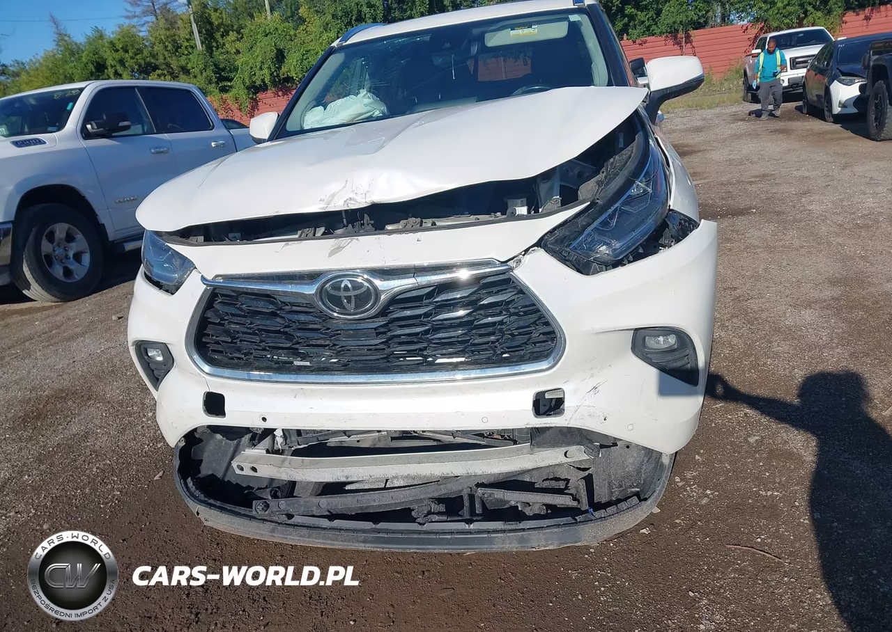 2020 Toyota Highlander Limited VIN:5TDDZRBH2LS031458 - 18
