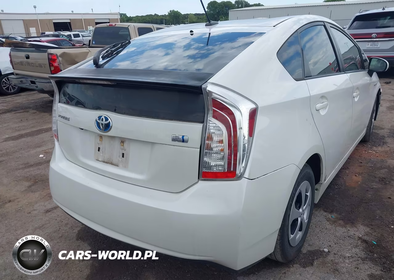2012 Toyota Prius Four VIN:JTDKN3DU9C5389396 - 4