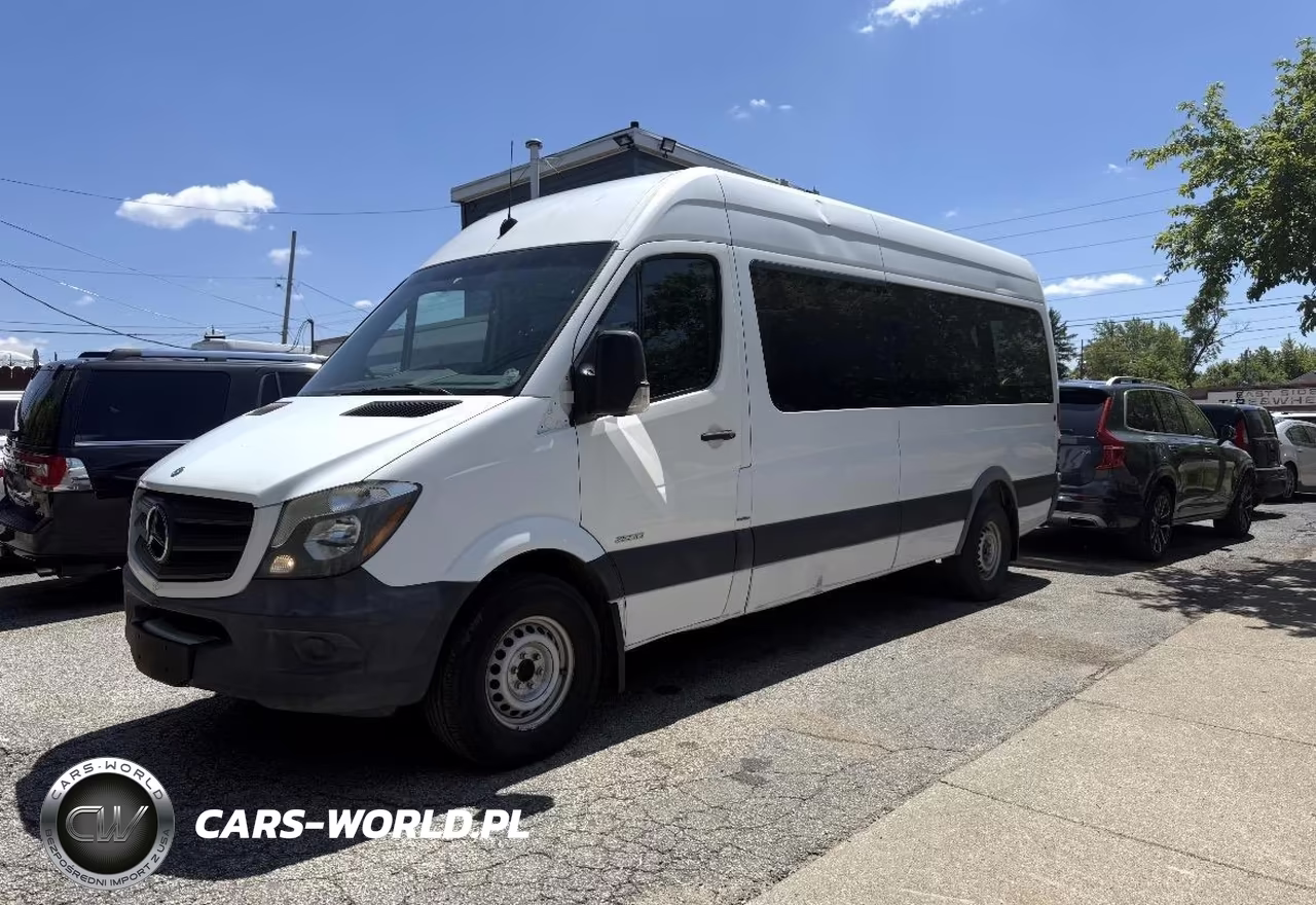 2015 Mercedes-Benz Sprinter 2500 High Roof VIN:WDZPE8DC9F5987499 - 2