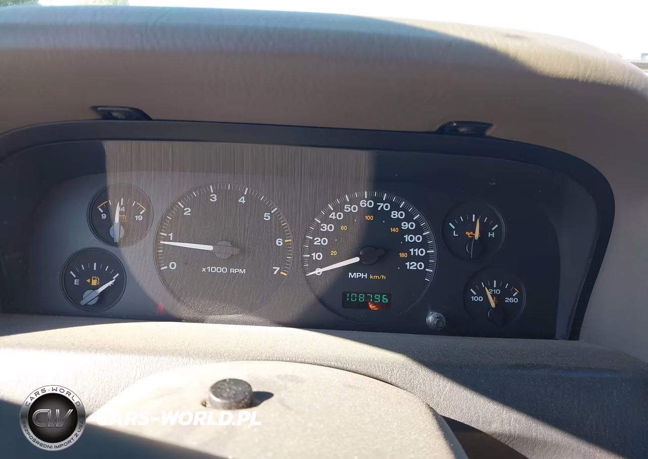 2004 Jeep Grand Cherokee Laredo VIN:1J4GW48S44C350076 - 7