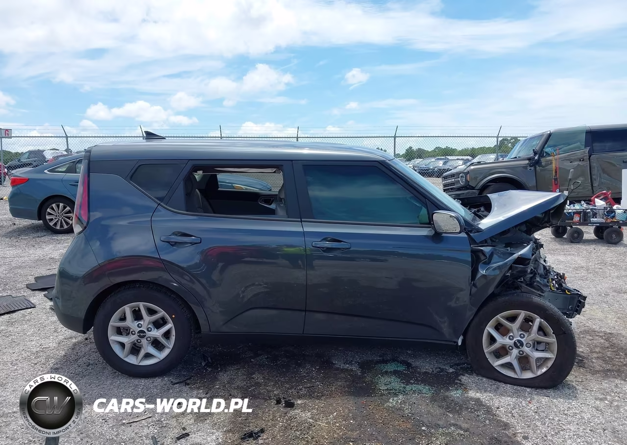 2025 Kia Soul Lx VIN:KNDJ23AU0S7272186 - 13