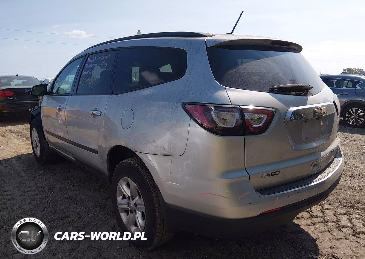 2015 Chevrolet Traverse Ls VIN:1GNKRFED4FJ153939 - 3