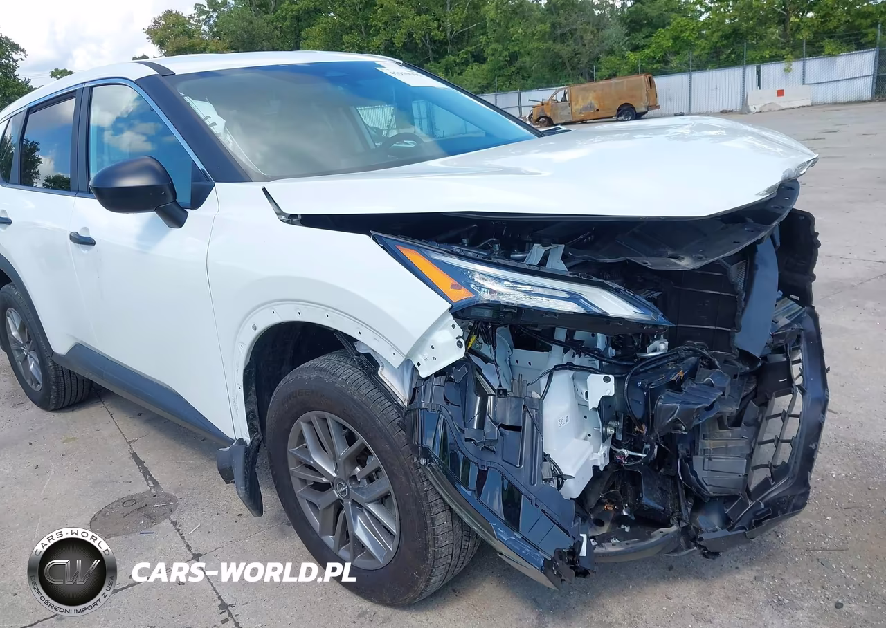 2026 Nissan Rogue S VIN:5N1BT3AA4TC672313 - 17