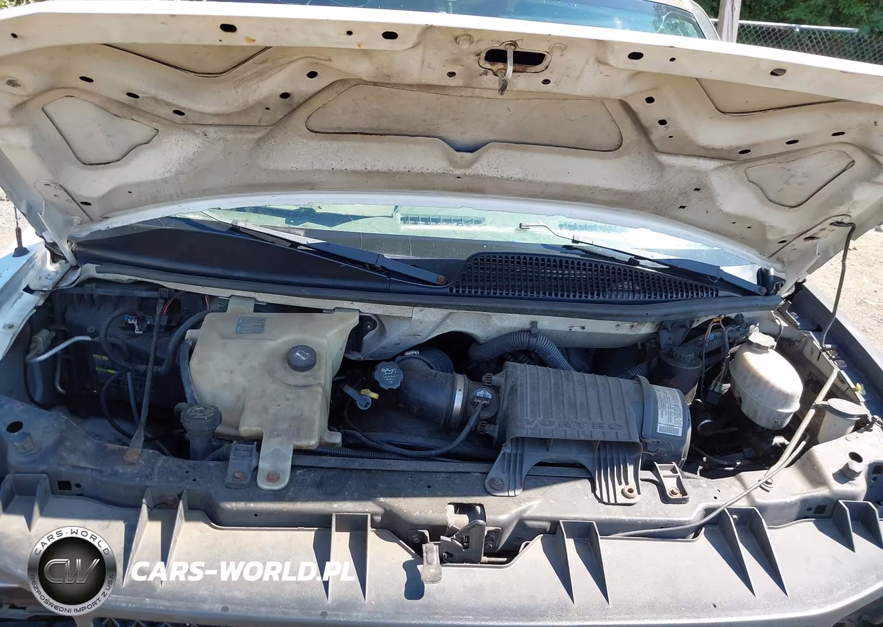 2005 Chevrolet Express VIN:1GCFG15X551261191 - 10