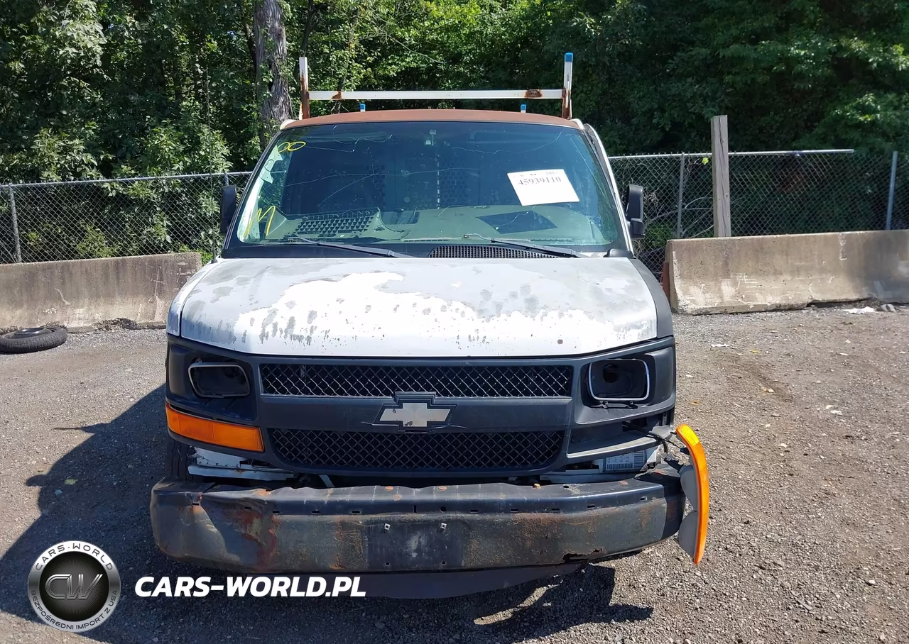 2005 Chevrolet Express VIN:1GCFG15X551261191 - 11