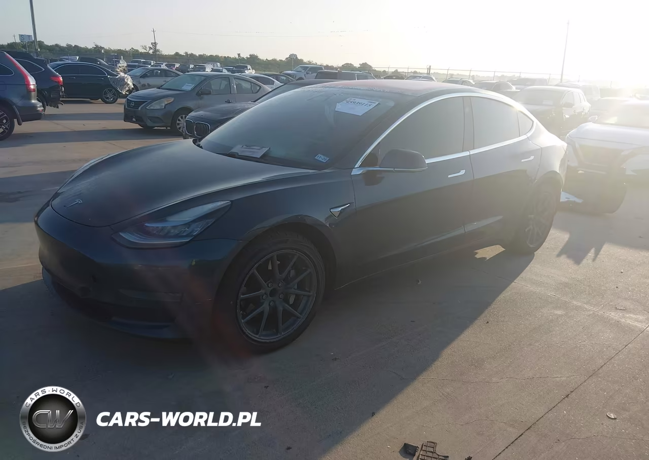 2018 Tesla Model 3 Long Range-Mid Range VIN:5YJ3E1EA3JF101641 - 2