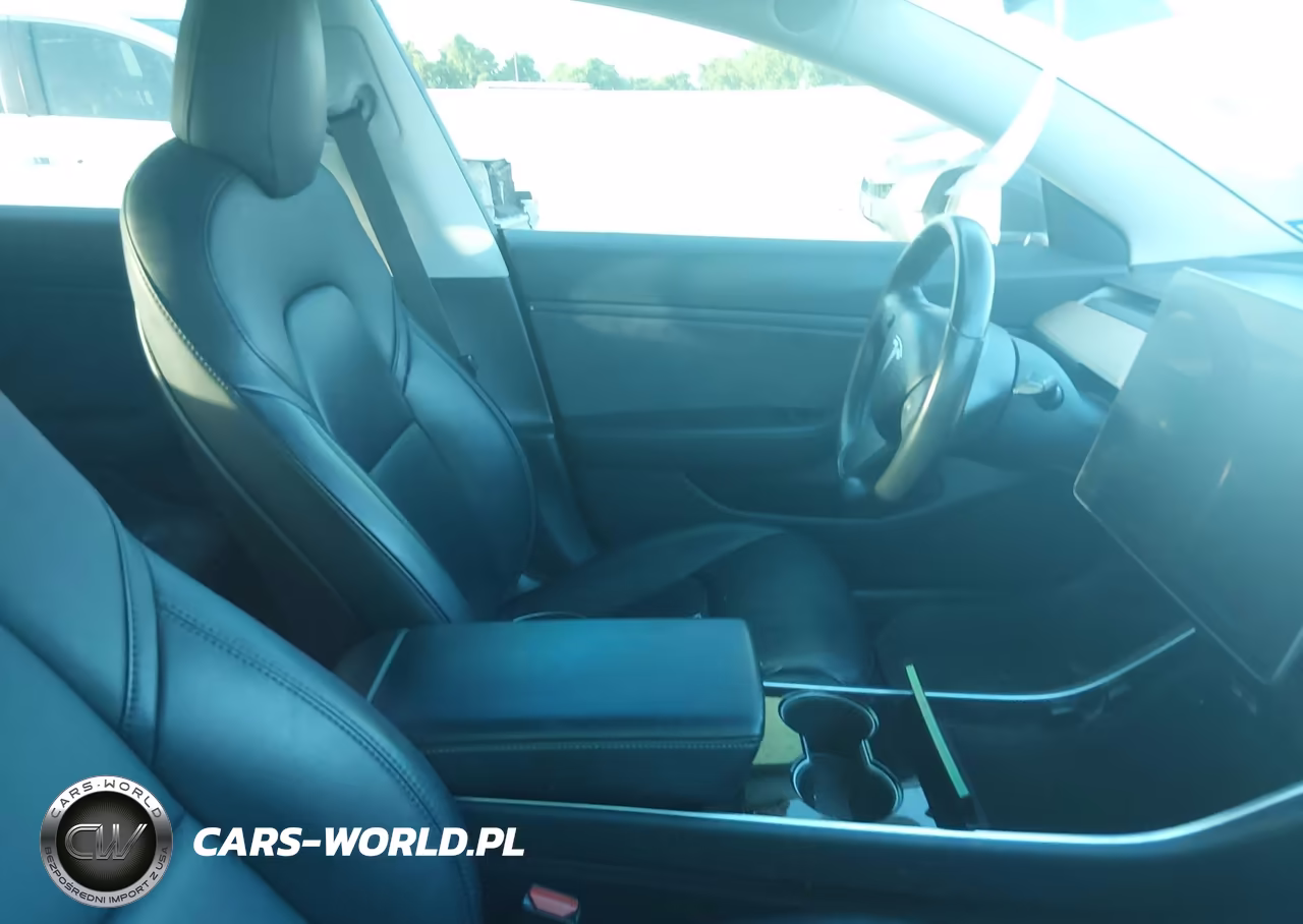 2018 Tesla Model 3 Long Range-Mid Range VIN:5YJ3E1EA3JF101641 - 5