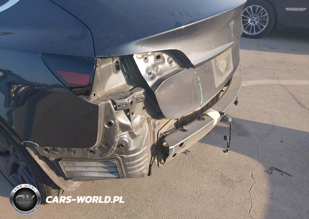 2018 Tesla Model 3 Long Range-Mid Range VIN:5YJ3E1EA3JF101641 - 6