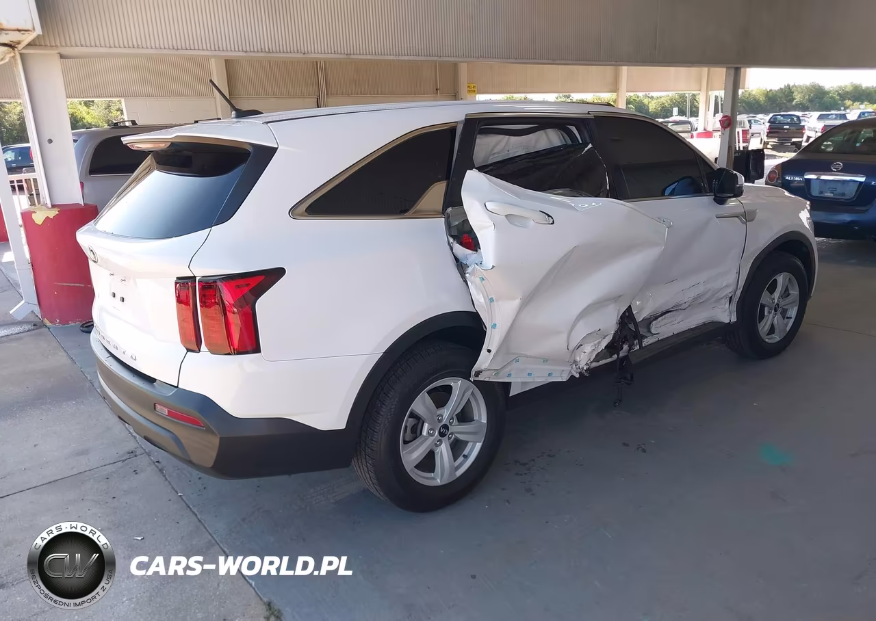 2021 Kia Sorento Lx VIN:5XYRG4LC3MG016404 - 4