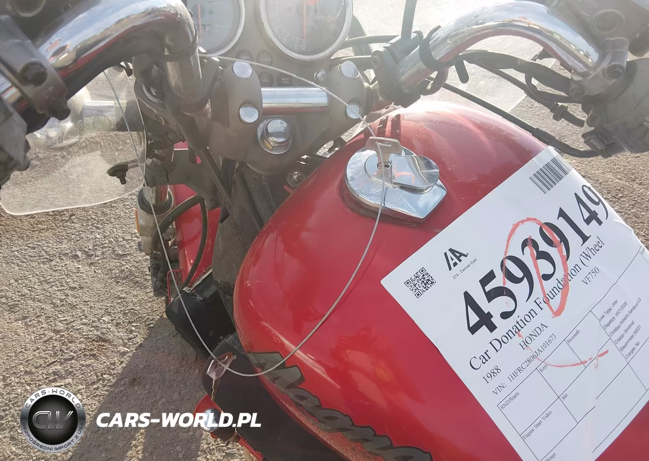 1988 Honda Vf750 C VIN:1HFRC2806JA101673 - 11