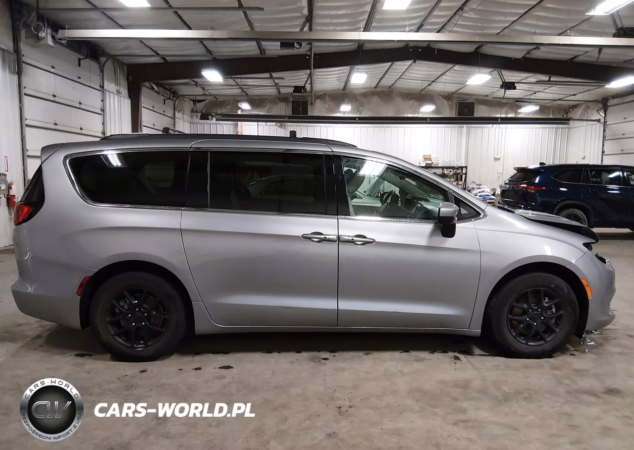 2021 Chrysler Voyager Lxi VIN:2C4RC1DG6MR515687 - 14