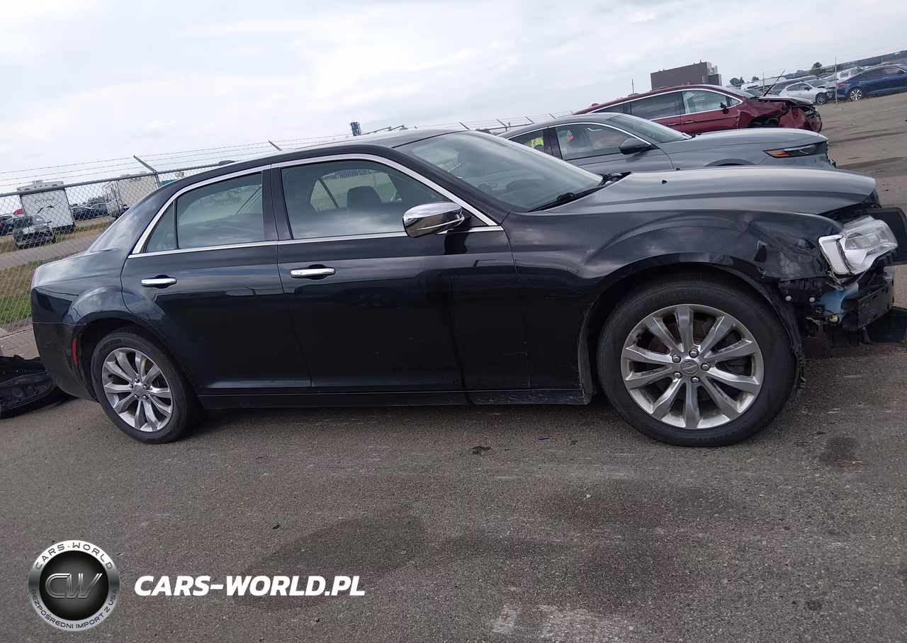 2016 Chrysler 300C Awd VIN:2C3CCAKG8GH344030 - 13