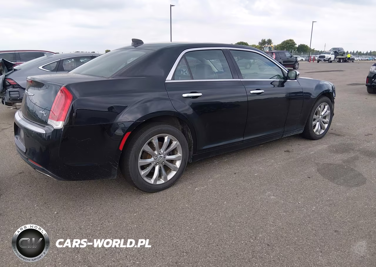 2016 Chrysler 300C Awd VIN:2C3CCAKG8GH344030 - 4