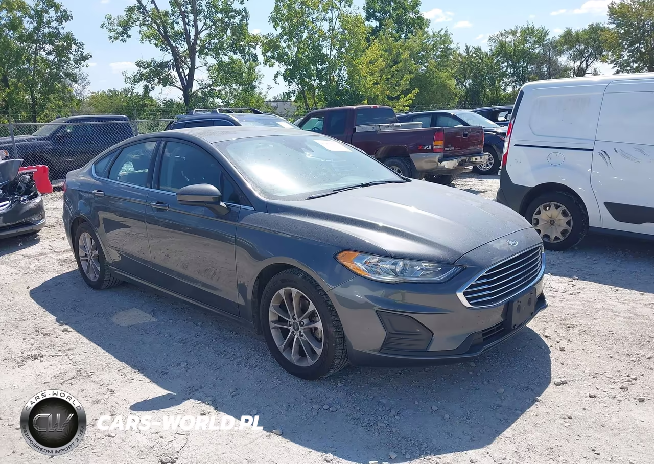 2020 Ford Fusion Se – zdjęcie 1 z 16