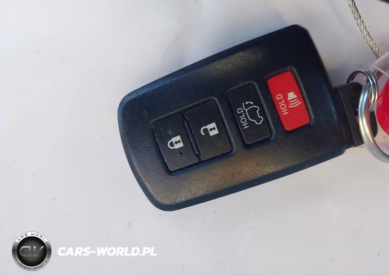 2017 RAV4 XLE RAV4 XLE XLE VIN:2T3WFREV3HW404192 - 11