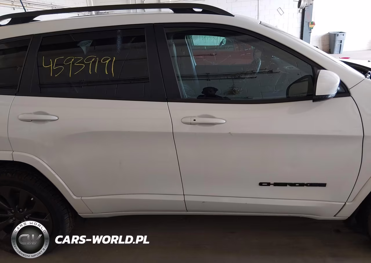 2019 Jeep Cherokee High Altitude 4X4 VIN:1C4PJMDX4KD467430 - 13