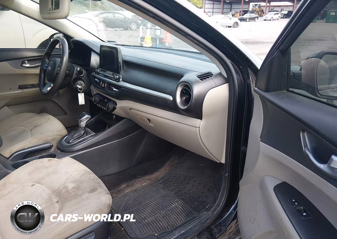 2019 Kia Forte Lxs VIN:3KPF24AD1KE088869 - 5