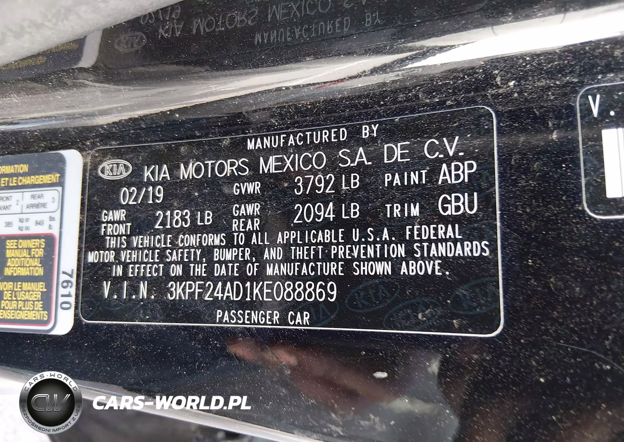 2019 Kia Forte Lxs VIN:3KPF24AD1KE088869 - 9