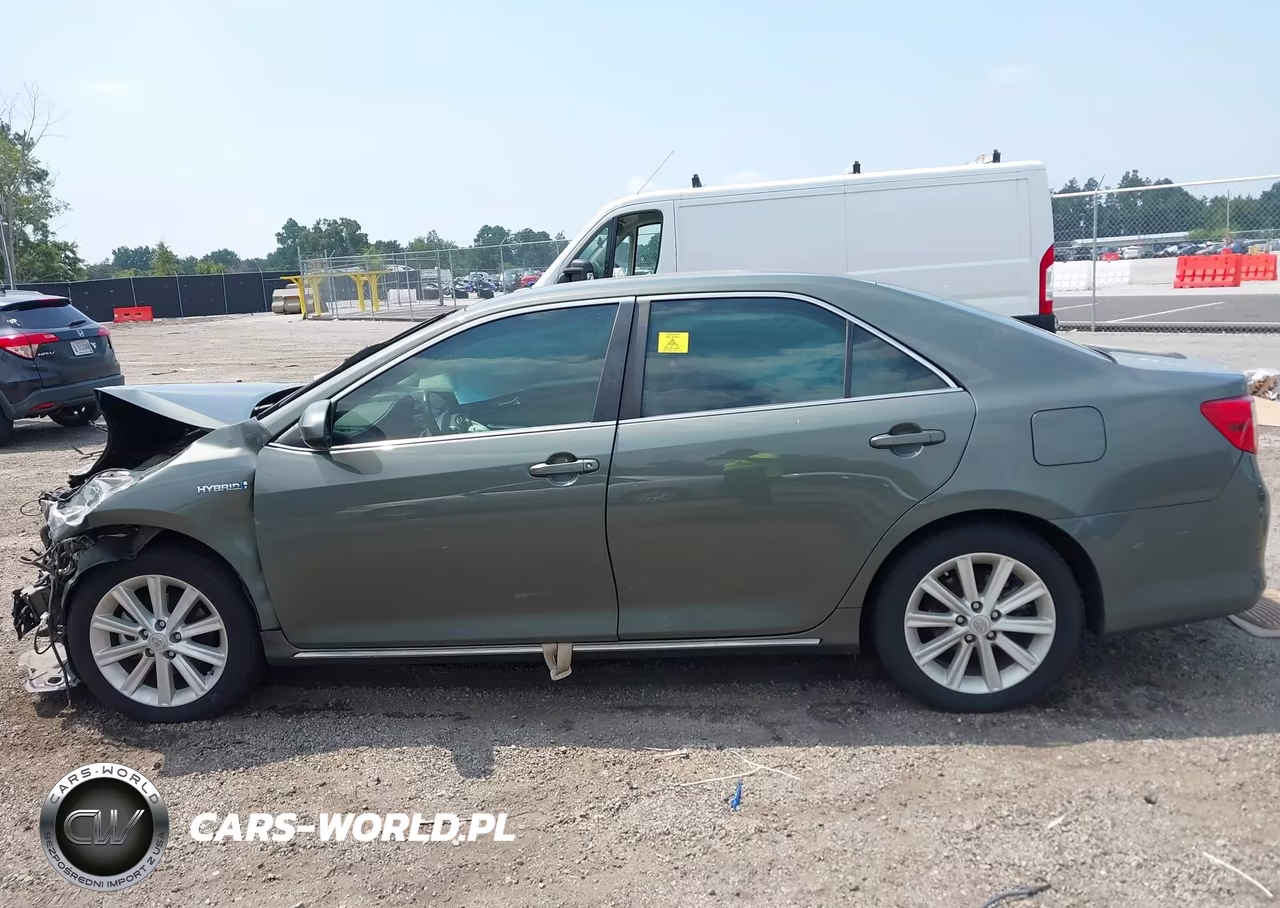 2013 Toyota Camry Hybrid Xle VIN:4T1BD1FK9DU073745 - 15