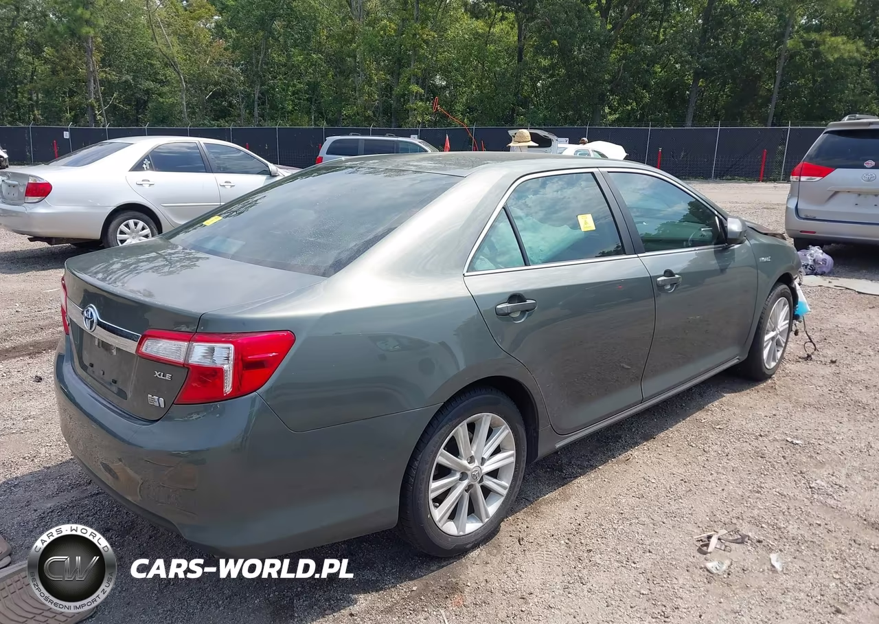 2013 Toyota Camry Hybrid Xle VIN:4T1BD1FK9DU073745 - 4