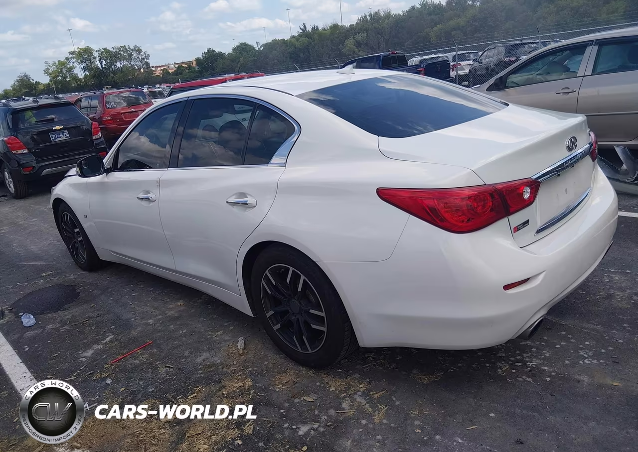 2015 Infiniti Q50 Premium VIN:JN1BV7AP5FM335984 - 3