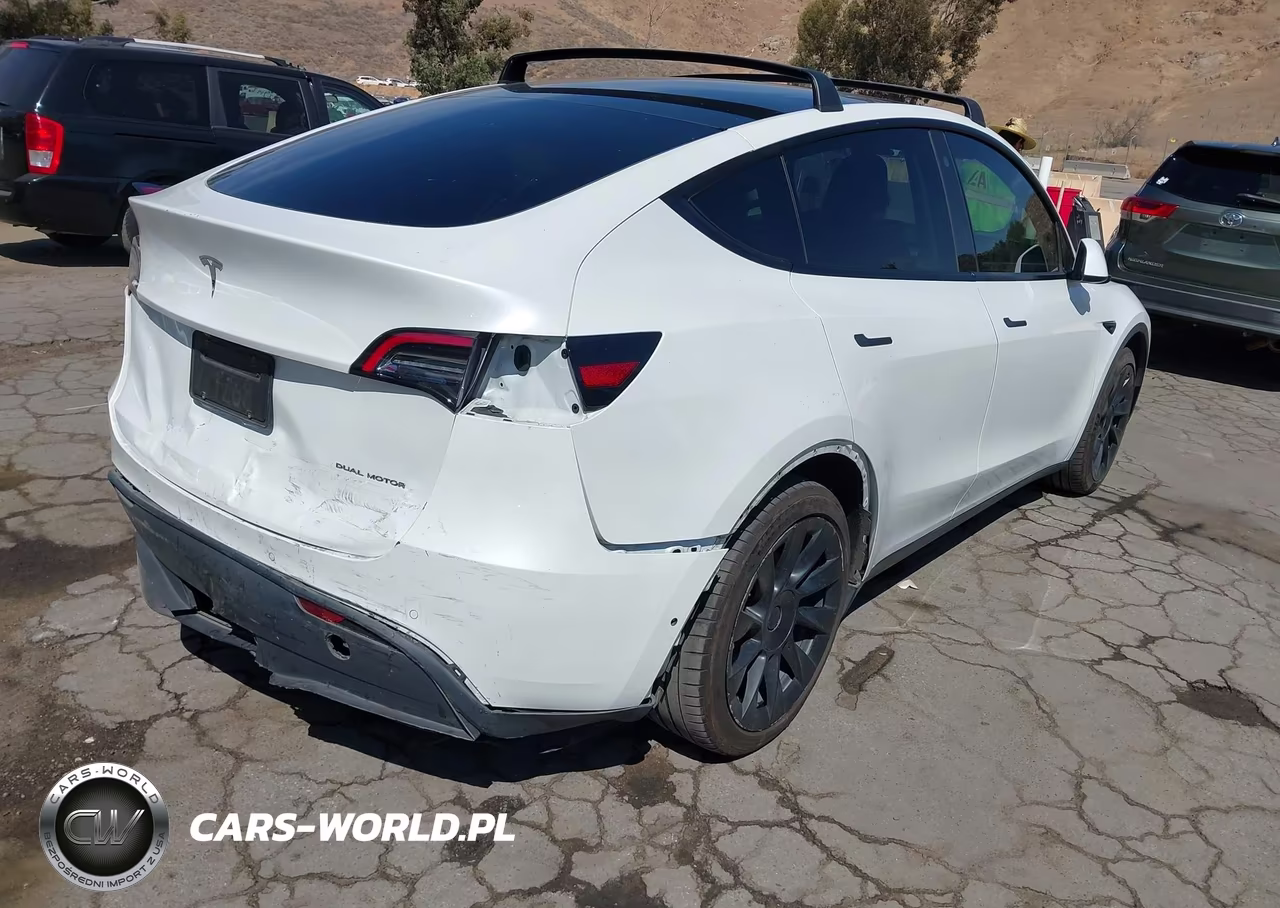 2021 Tesla Model Y Long Range Dual Motor All-Wheel Drive VIN:5YJYGDEE2MF112154 - 4