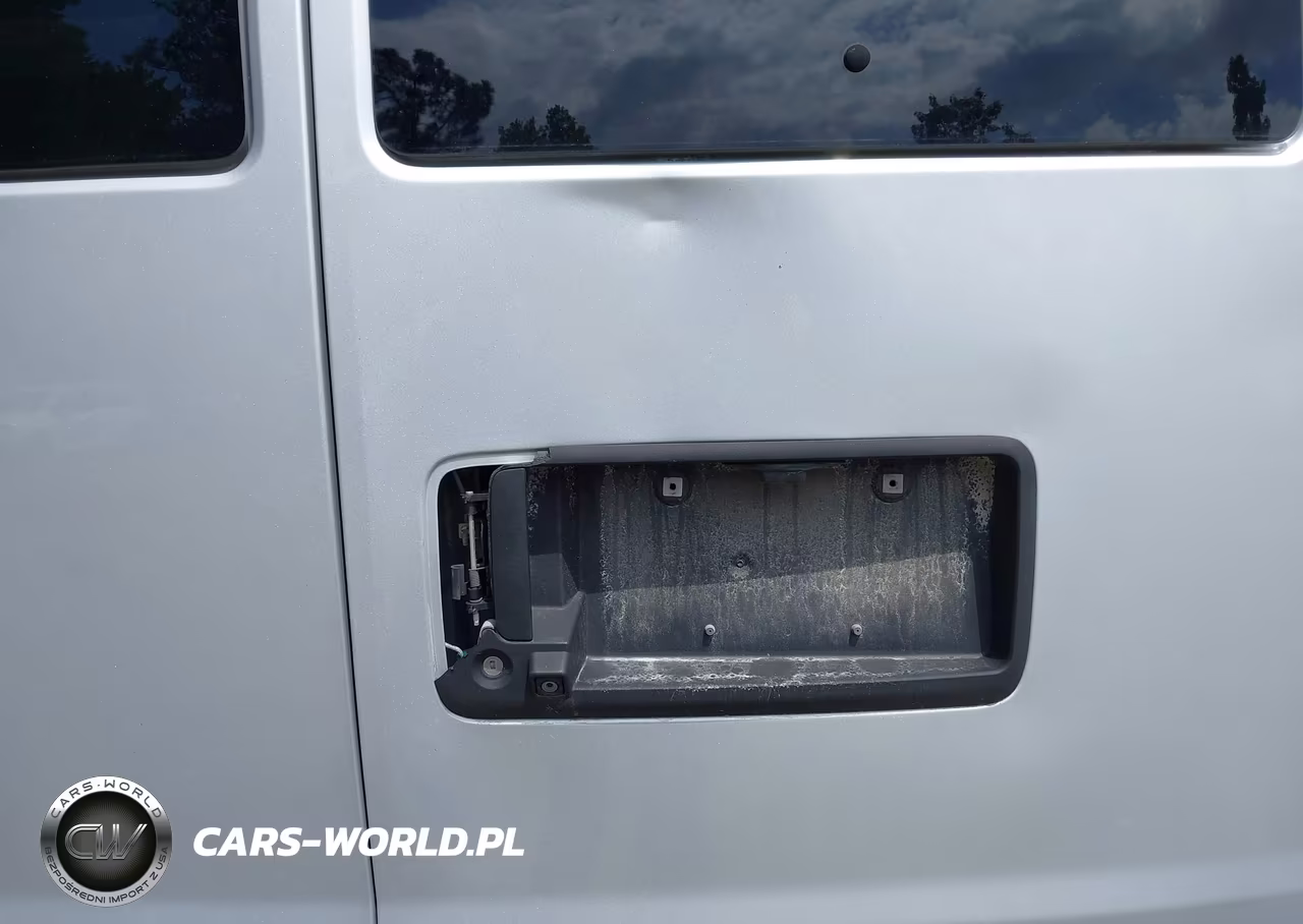 2020 Chevrolet Express Passenger Rwd 3500 Extended Wheelbase Ls VIN:1GAZGNFP8L1266748 - 6