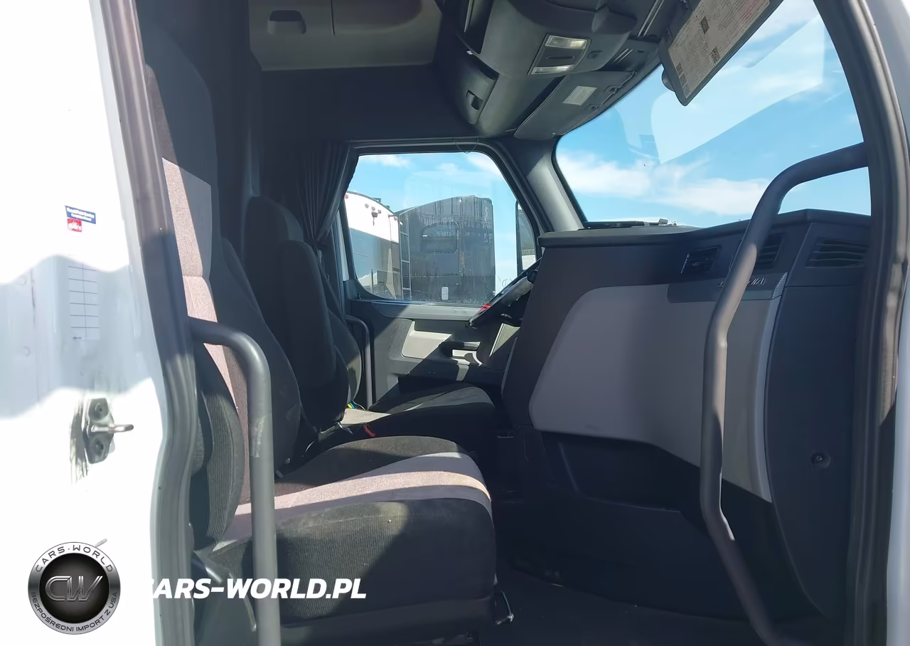 2020 Freightliner Cascadia 126 2020 Freightliner Cascadia 126 6X4 T-A Sleeper Truck Tractor VIN:3AKJHHDR1LSKC0540 - 22