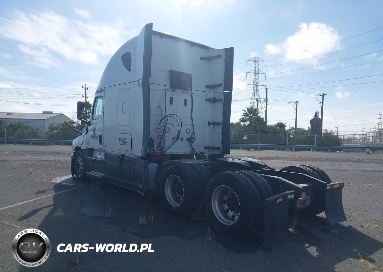 2020 Freightliner Cascadia 126 2020 Freightliner Cascadia 126 6X4 T-A Sleeper Truck Tractor VIN:3AKJHHDR1LSKC0540 - 3