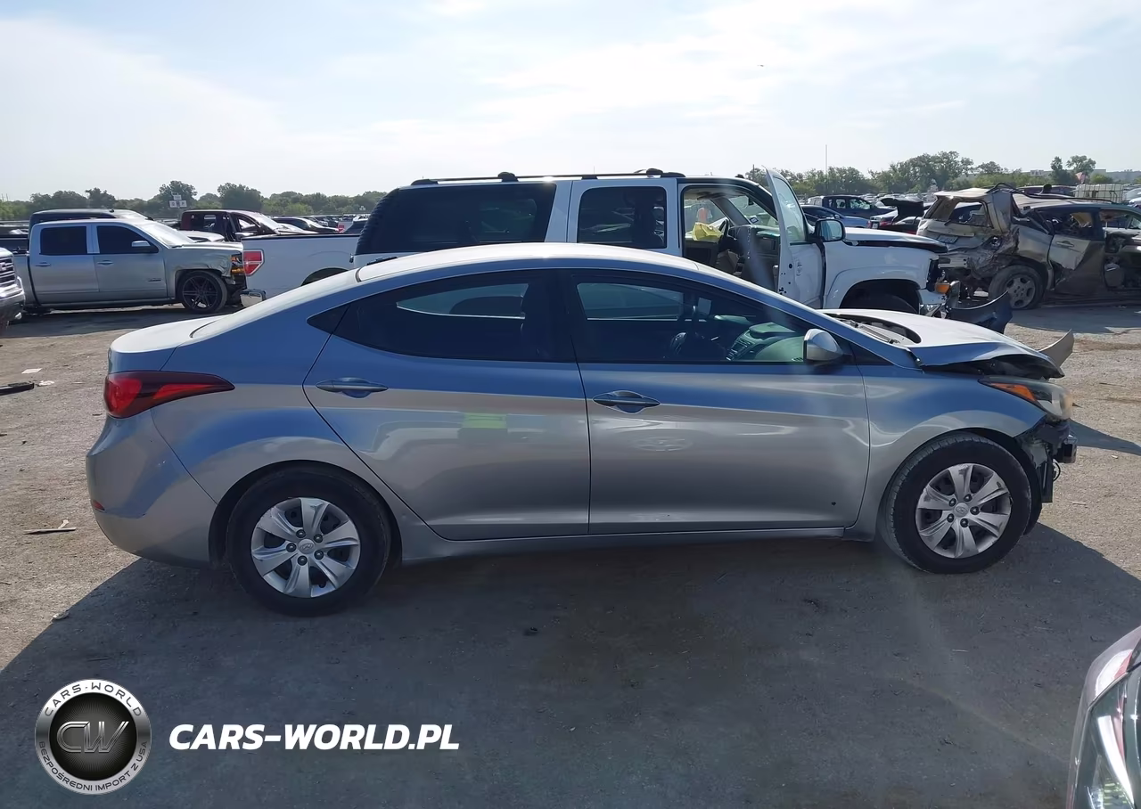 2016 Hyundai Elantra Se VIN:5NPDH4AE3GH745706 - 13
