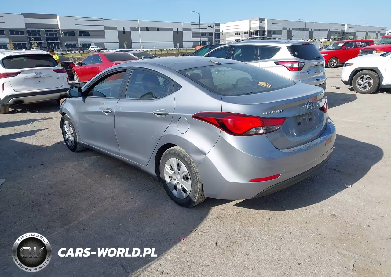 2016 Hyundai Elantra Se VIN:5NPDH4AE3GH745706 - 3