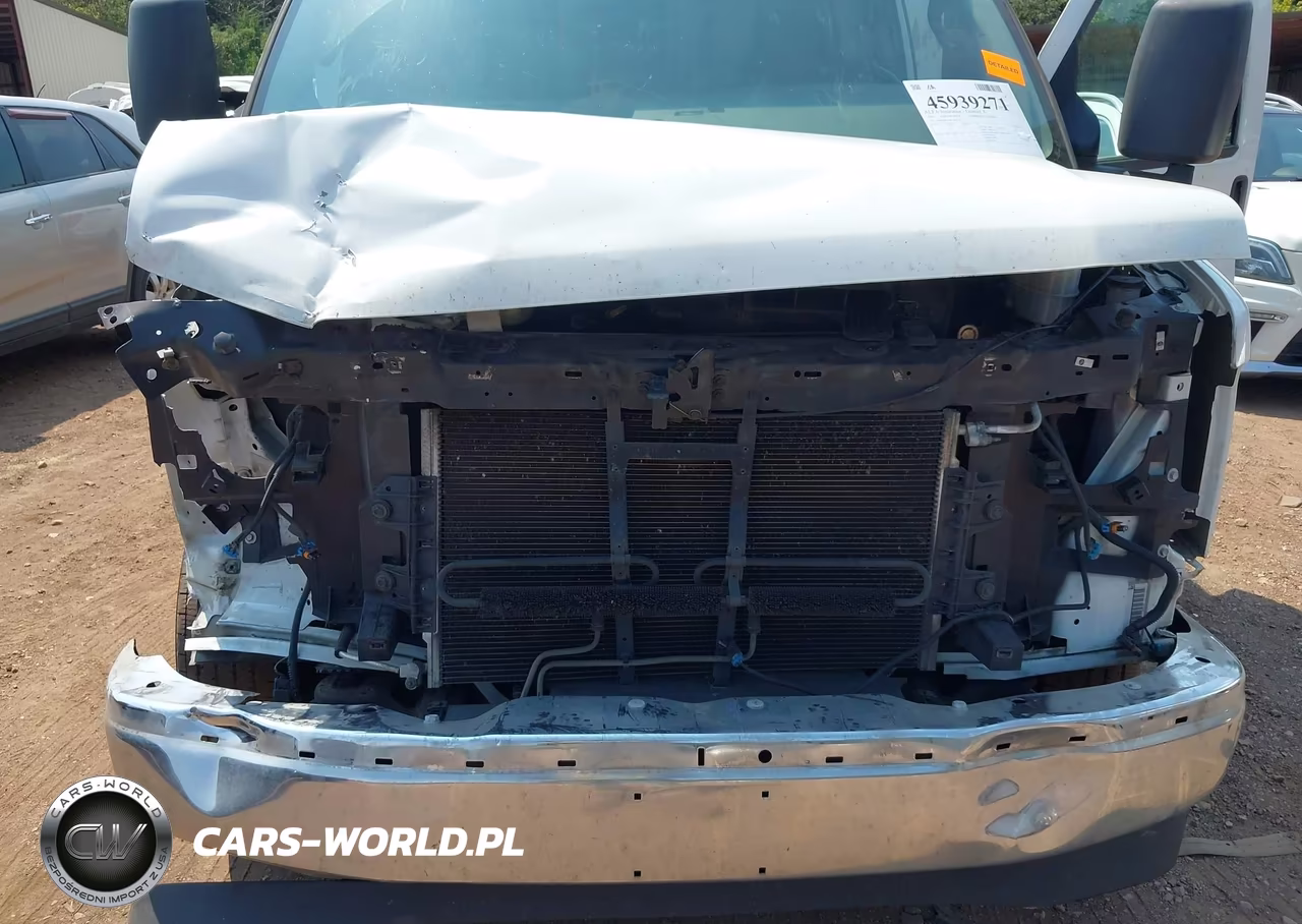 2019 Chevrolet Express Cutaway 4500 VIN:1GB0GRFG9K1366125 - 11
