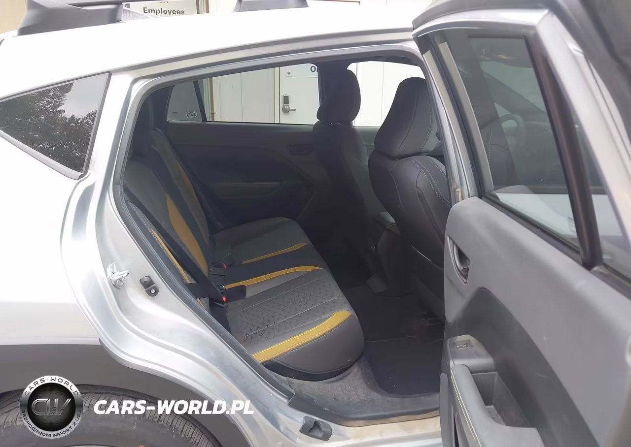2024 Subaru Crosstrek Sport VIN:4S4GUHF67R3773181 - 8