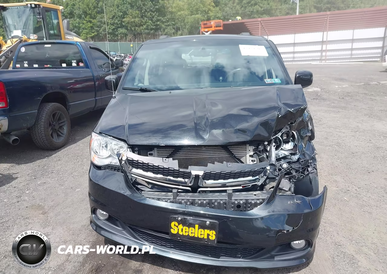 2017 Dodge Grand Caravan Sxt VIN:2C4RDGCG1HR858916 - 12