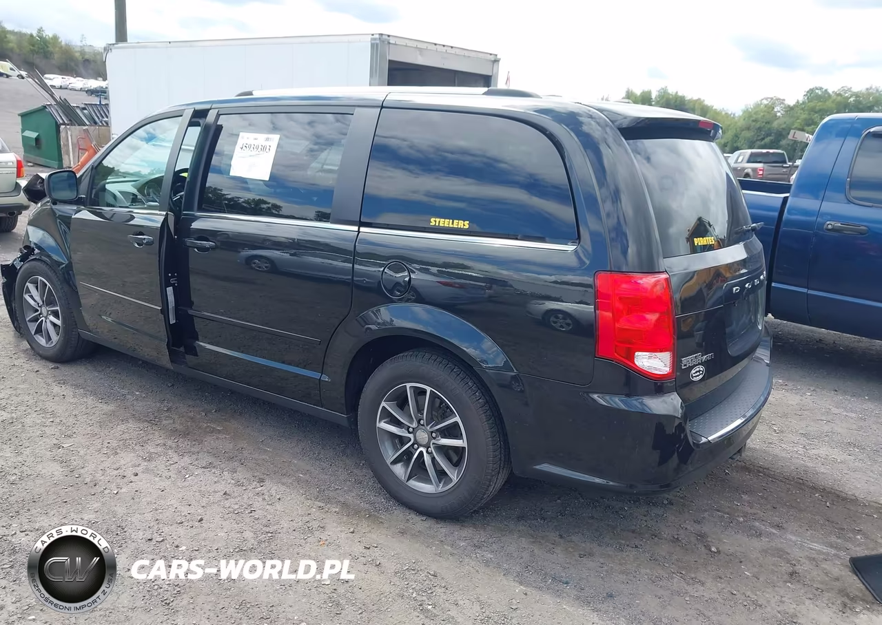2017 Dodge Grand Caravan Sxt VIN:2C4RDGCG1HR858916 - 3