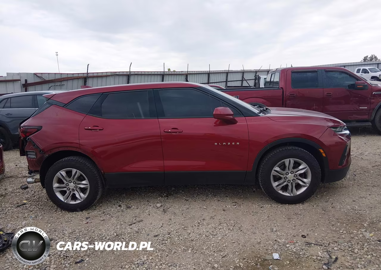 2019 Chevrolet Blazer VIN:3GNKBBRA4KS698884 - 14