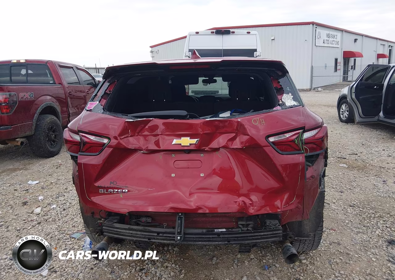 2019 Chevrolet Blazer VIN:3GNKBBRA4KS698884 - 17