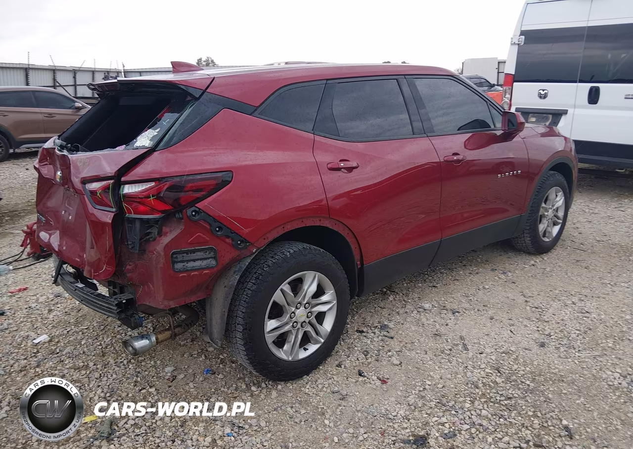 2019 Chevrolet Blazer VIN:3GNKBBRA4KS698884 - 4