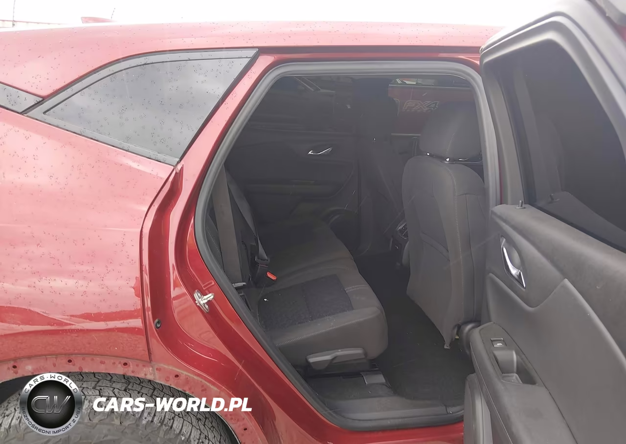2019 Chevrolet Blazer VIN:3GNKBBRA4KS698884 - 8