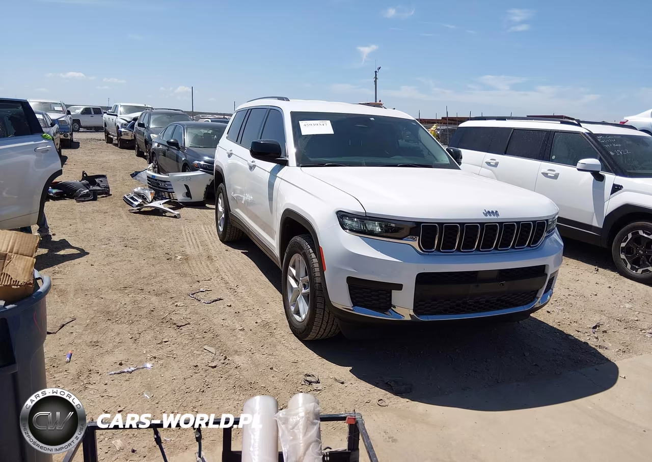 2023 Jeep Grand Cherokee L Laredo 4X2 – zdjęcie 1 z 16