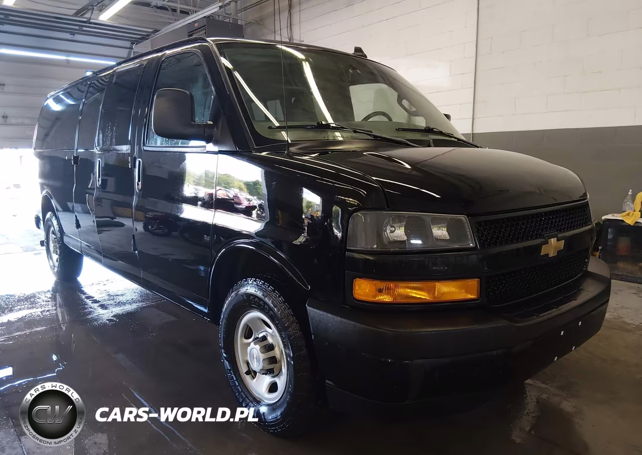 2019 Chevrolet Express 3500 Ls